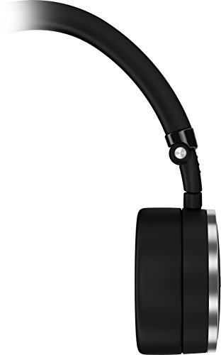 AKG N60NC 3D Faltbarer On Ear Kopfhörer mit Aktiver Geräuschunterdrückung, Flugadapter und Reiseetui  – Schwarz - 4